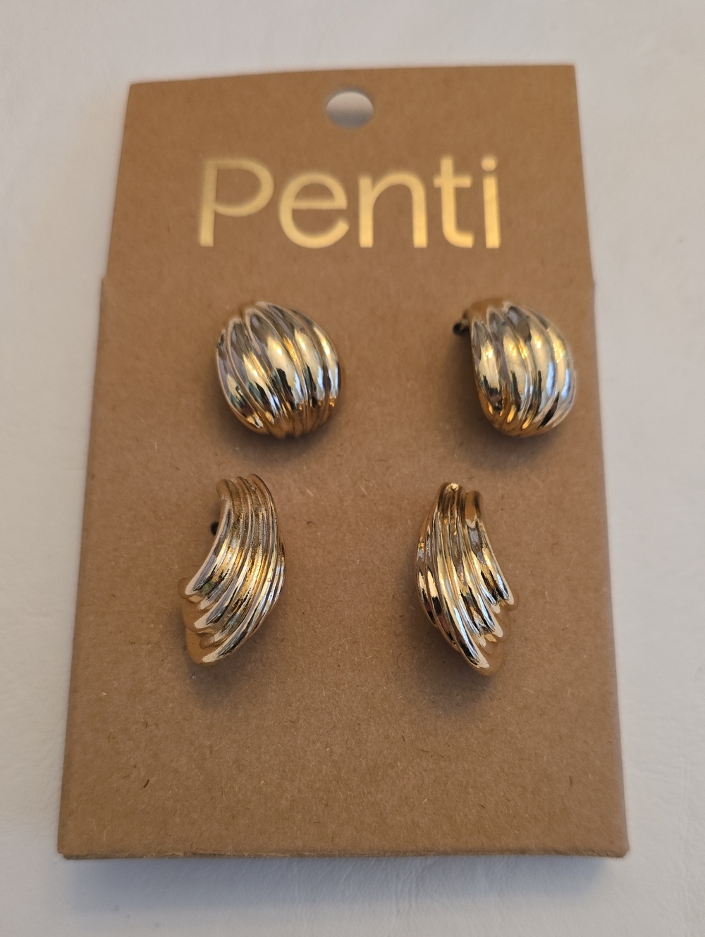 🆕️ Penti Gold-Tone Ribbed Earring Set - Gold